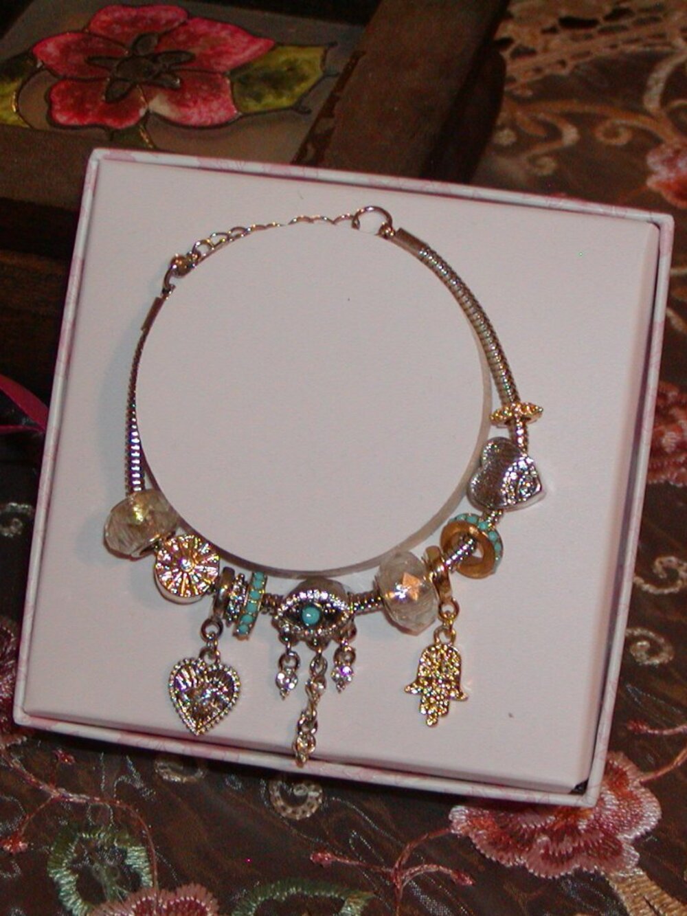 NWOT charm bracelet